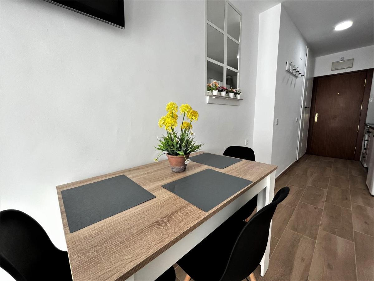 Ver7 - Estudio, Wifi, Fire Stick Amazon, Terraza, Vistas Al Mar, Piscina Торемолинос Екстериор снимка